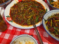 -荆九爷爆炒桥头三嫩(云南北路店)