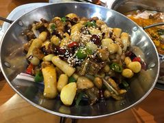 干锅牛蛙-龙梅肥肠鱼(明瓦廊店)