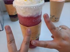 奶霜草莓果茶-CoCo都可(香港名都店)