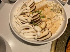 菌菇拼盘-韩时烤肉(枫蓝店)