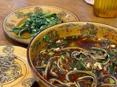 -乐山第一家临江鳝丝(茶坊路店)