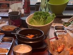 -明洞阿姨·韩式酱蟹烤肉·创意料理(三元桥店)