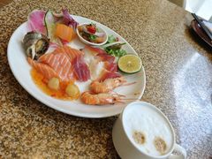 -怡咖啡海鲜自助餐厅(浦东香格里拉店)