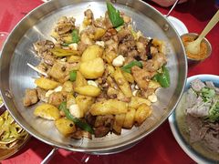 -冯烫烫跷脚牛肉·川菜小馆(武胜西街店)