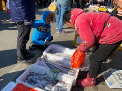 -雪绒花路停车场