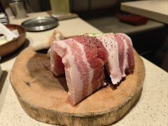 -蚂蚁洞·烤肉大营地(上海静安大悦城店)