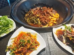 -缘福乡村铁锅炖民宿(八达岭店)