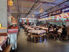 -老闵田螺馆·南昌市井菜·特色小吃(总店)