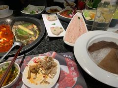 -井格重庆火锅(临平银泰城店)