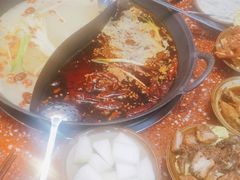 -赵美丽·重庆社区火锅·直营店(火车东站·中豪国际店)