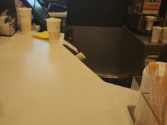 -CoCo都可(汇金大润发店)