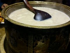 -蒙亨·手把肉·蒙古包文化主题餐厅(天恒广场店)