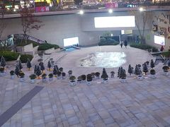 -易生活购物公园