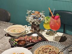 -SHADOWS•Bistro&Eatery(安福路店)
