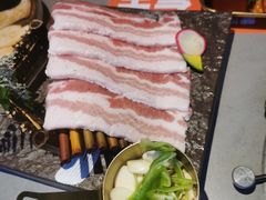 -轻烧烤肉(光谷步行街店)