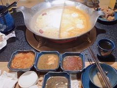 -湊湊火锅·茶憩(上海合生汇店)