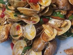 -路边边地标烧烤·川菜·小龙虾·音乐酒馆(良乡长虹店)