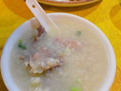 猪什粥-洞密园美食城(富华路店)