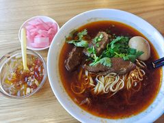 -碗里捞川渝特色面(沙河玖耀里店)
