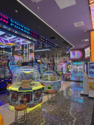 -卡通尼乐园(景枫中心店)
