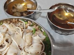 -正宗杨记普洱酸醋米线(总店)