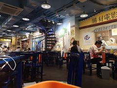 -马路边边 传媒大学店