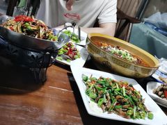 -衢州人家私房菜(中沙金座店)