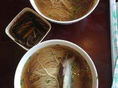 -朱鸿兴面馆(镇湖店)