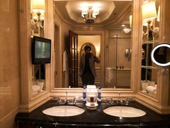 -广州富力丽思卡尔顿酒店