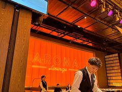 -洛缦音乐餐厅(工业展览馆万象城店)