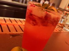 -星巴克臻选(上海合生汇1F店)