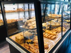 面包甜点陈列柜-81bakery(关山路店)