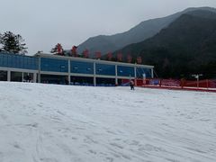 -大别山南武当滑雪场