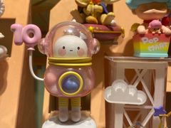 -泡泡玛特POPMART(国金街店)