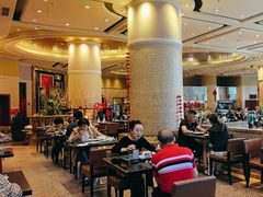 -怡聚轩全日制自助餐厅(大中华喜来登酒店)