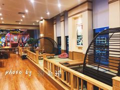 -汉唐水世界温泉洗浴水乐园