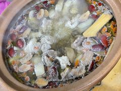 -威邵鸡煲(西华路总店)