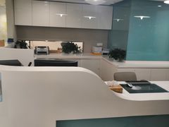 -北京港澳国际医务诊所(王府井大街店)