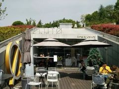 -UNI UNI(环亚凯瑟琳店)