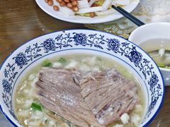 -一间楼牛羊肉泡馍馆(东一路店)