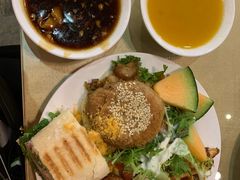 -东方苑自助餐厅(稻香湖景酒店)