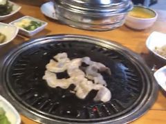 -唯成•韩国炭火烤肉 유성고기