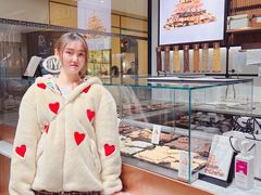 -Laderach 莱德拉(上海环贸iapm店)