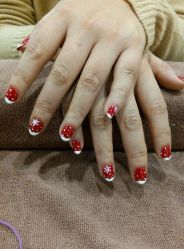 -AI艾耳·专业手工耳洞·穿孔美学馆