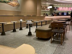 大堂-星巴克臻选(上海陆家嘴中心店)