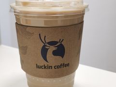 -瑞幸咖啡(大都会东方广场店)