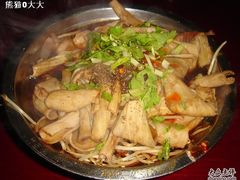 冒郡把-雷祖芳老妈蹄花店