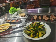 -马路牙子地桌烤肉(工体店)