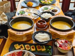 -桥香园过桥米线(国贸店)
