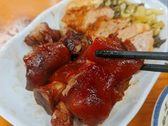 四点金饭-明姨仔潮汕美食·碳炉猪脚·汕尾牛腩饭·起片鸡煲(起义路店)